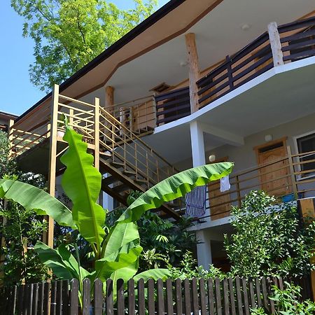Sun Hotel Guest House Pițunda Exterior foto